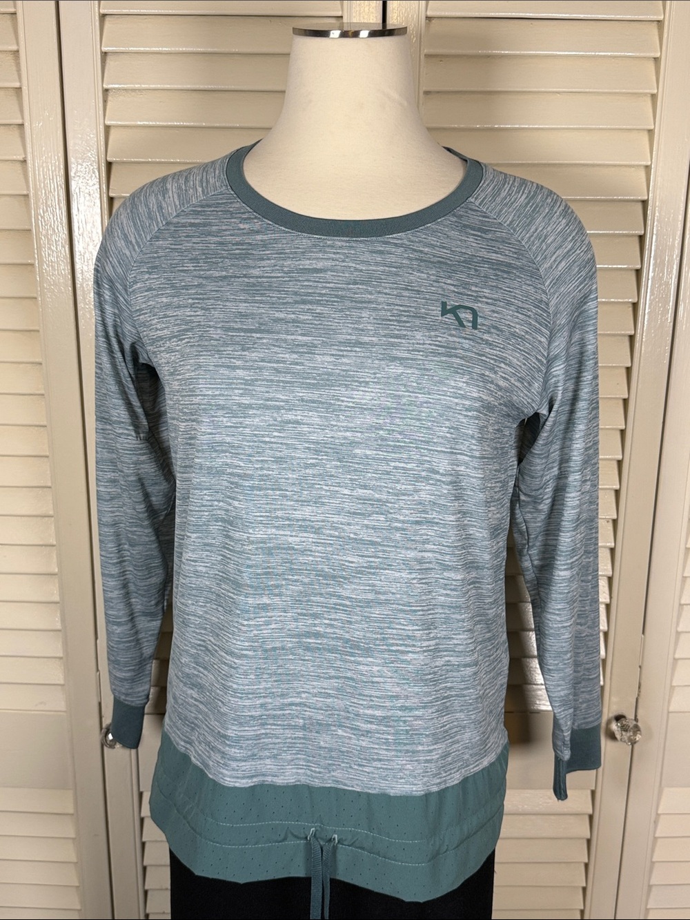 Kari Traa Space Dye Long Sleeve Top Green Grey Drawstring Waist Small